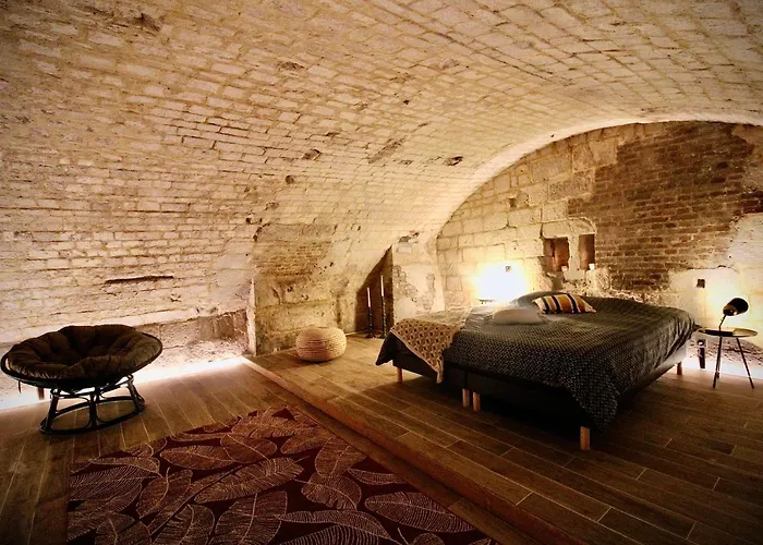 Gaalor***** - Jacuzzi & Sauna A Apartment